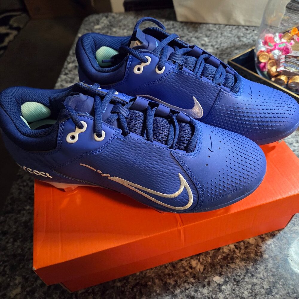 Nike W Hyperdiamond 4 Elite